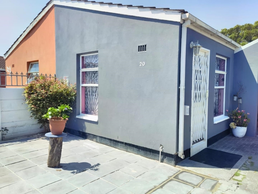 3 Bedroom Property for Sale in Portlands Western Cape